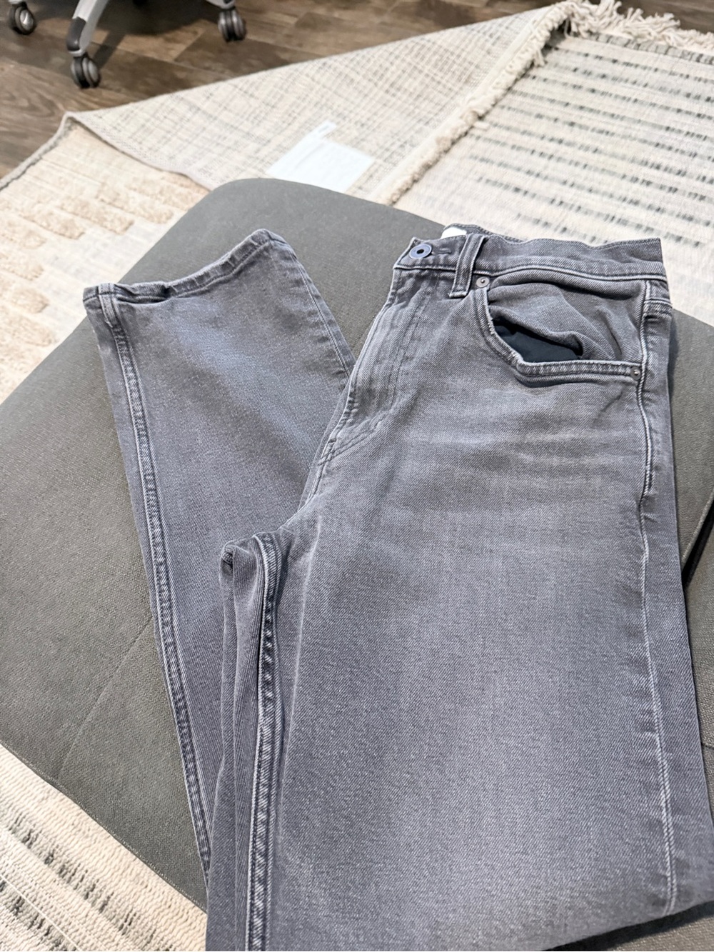Banana Republic Men's Slim Straight Jeans in Gray